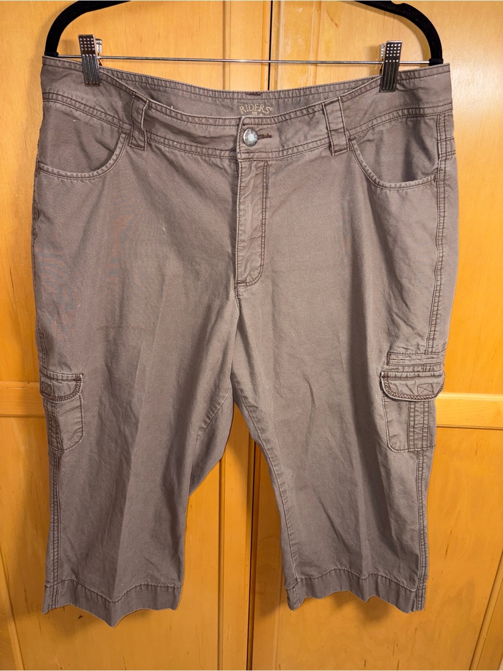 Riders by Lee Utility Cargo Capri Pants Earth Tone Womens 16M GorpCore Casual